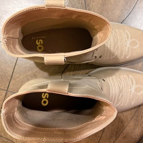 Cowgirl Boots! Size 9, never worn! - Picture 3 of 5